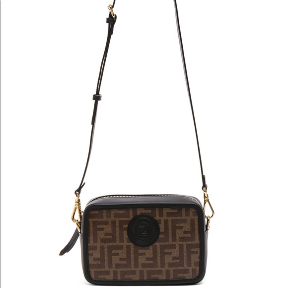 fendi mini logo camera bag